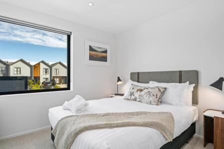 Alps Serenity Retreat - Wanaka Exteriör bild